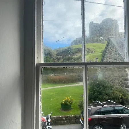 Porthyraur Castle View, Beach, Parking,Ev Point Pet Friendly Criccieth Exterior photo