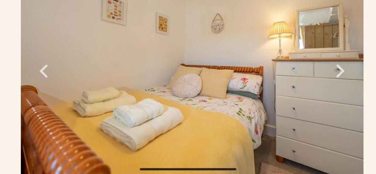 Porthyraur Castle View, Beach, Parking,ev Point Pet Friendly * Criccieth