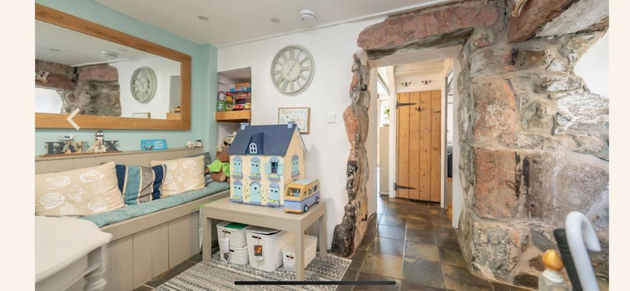 Porthyraur Castle View, Beach, Parking,ev Point Pet Friendly Holiday home